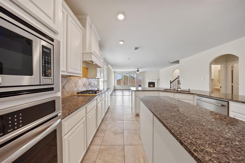 1400 Torrent Drive, Little Elm TX 75068 - Photo 9