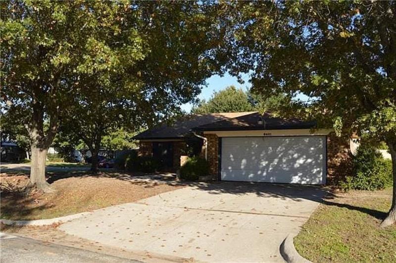 6401 Pilgrim Lane, Arlington TX 76002 - Photo 9