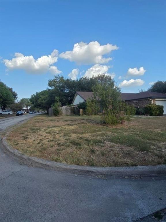 6401 Pilgrim Lane, Arlington TX 76002 - Photo 15