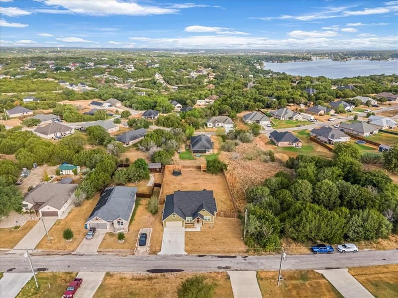 2412 Christine Drive, Granbury TX 76048 - Photo 27