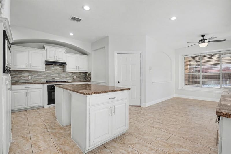 1930 Wind Lake Circle, Garland TX 75040 - Photo 18