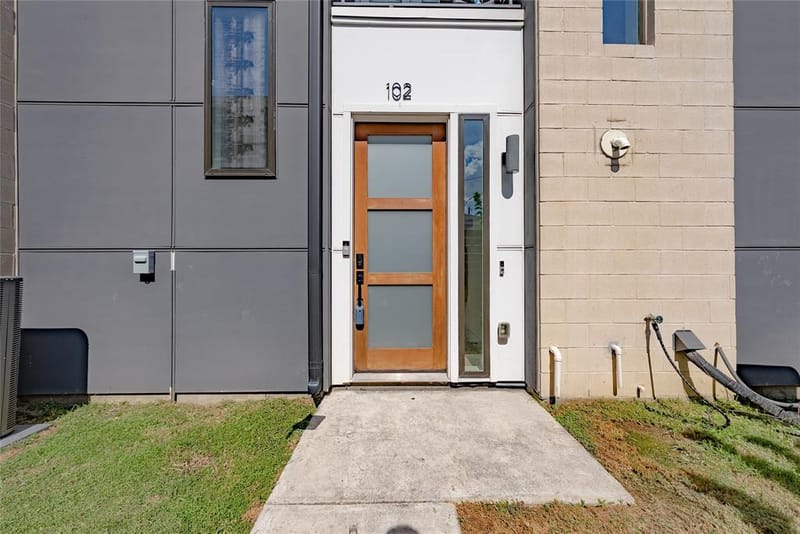 145 N Henderson Avenue # 102, Dallas TX 75214 - Photo 2