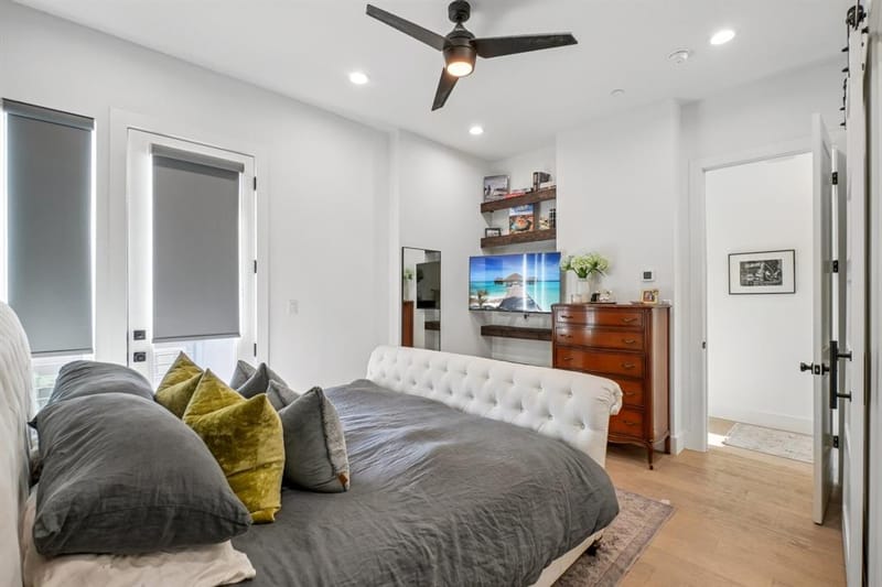 145 N Henderson Avenue # 102, Dallas TX 75214 - Photo 24
