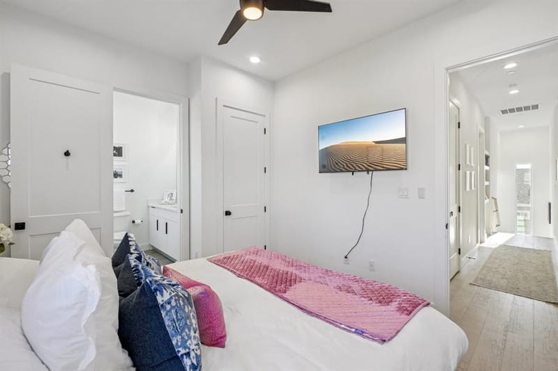 145 N Henderson Avenue # 102, Dallas TX 75214 - Photo 30