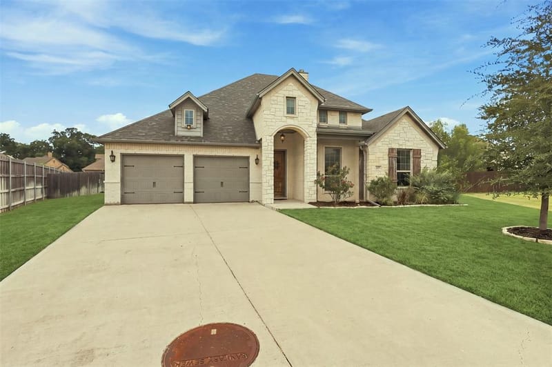 127 Preakness Drive, Willow Park TX 76087 - Photo 3