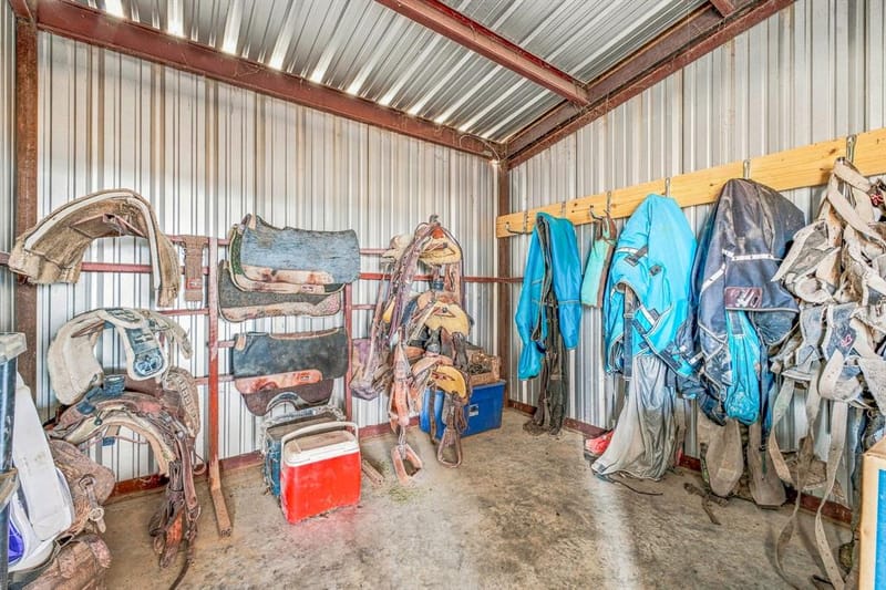 265 Private Road 1728, Stephenville TX 76401 - Photo 36
