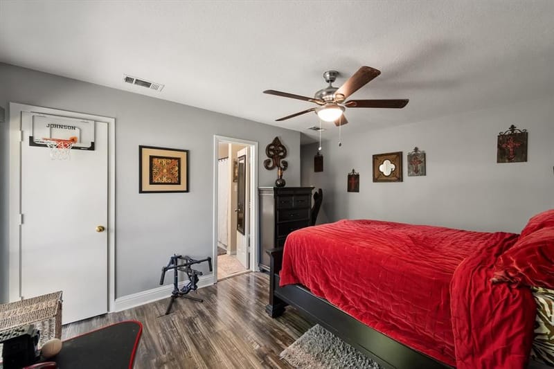 656 The Meadows Parkway, DeSoto TX 75115 - Photo 32