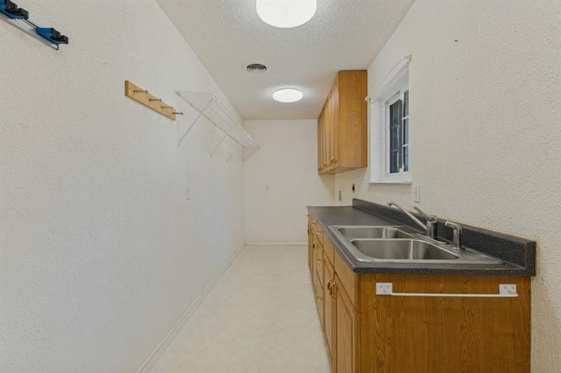 4286 Country Creek Rd 3321, Greenville TX 75204 - Photo 12