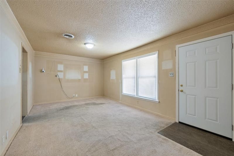 825 Glenda Drive, Bedford TX 76022 - Photo 2