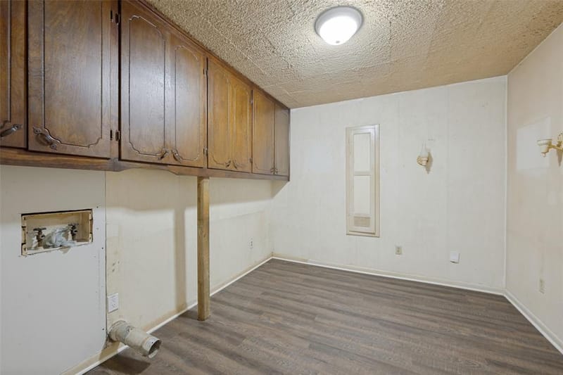 825 Glenda Drive, Bedford TX 76022 - Photo 13