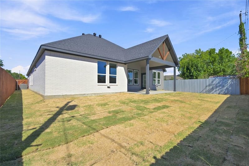 1606 Avenue C, Grand Prairie TX 75051 - Photo 23