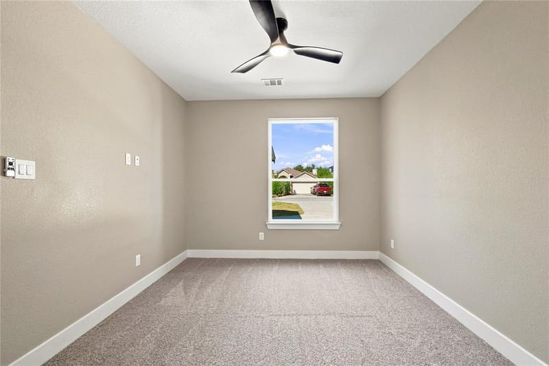 1606 Avenue C, Grand Prairie TX 75051 - Photo 19