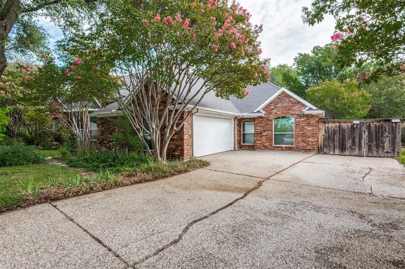 252 Plantation Drive, Coppell TX 75019 - Photo 2
