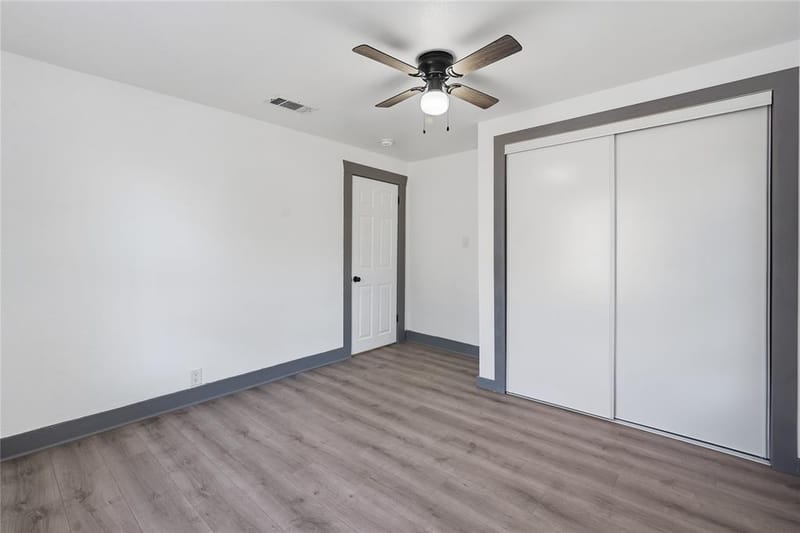 1118 Oxford Street, River Oaks TX 76114 - Photo 8