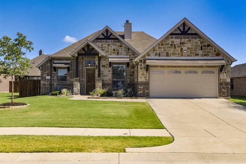 115 Traveller Street, Waxahachie TX 75165
