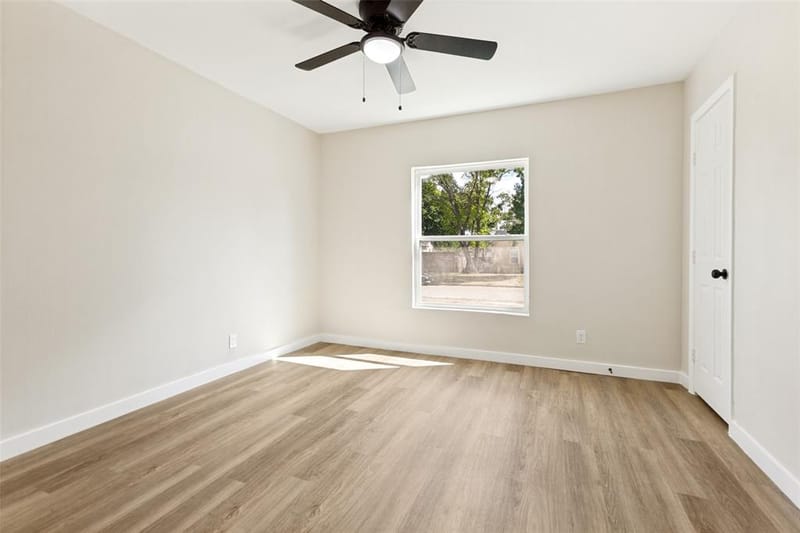 1605 Meadowbrook Drive, Garland TX 75042 - Photo 20