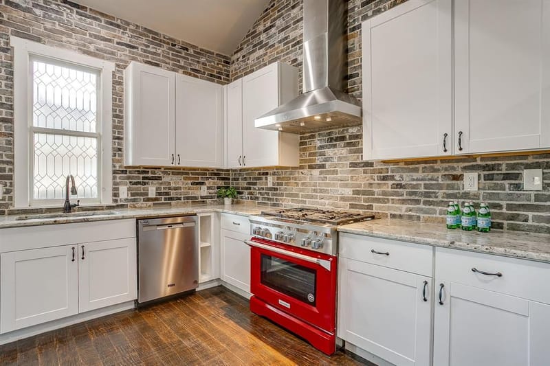 1729 S Adams Street, Fort Worth TX 76110 - Photo 2