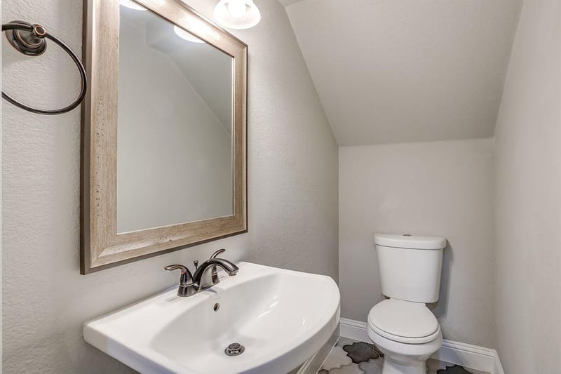 1729 S Adams Street, Fort Worth TX 76110 - Photo 20