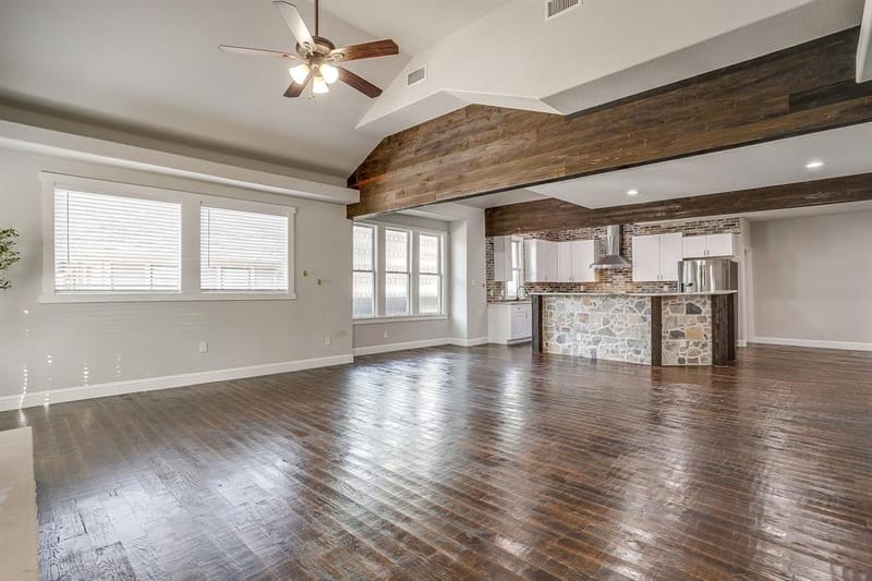 1729 S Adams Street, Fort Worth TX 76110 - Photo 9