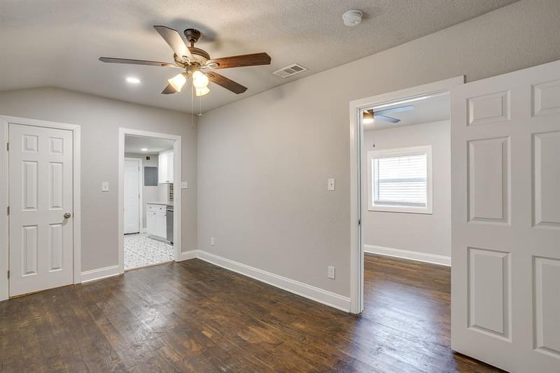 1729 S Adams Street, Fort Worth TX 76110 - Photo 33