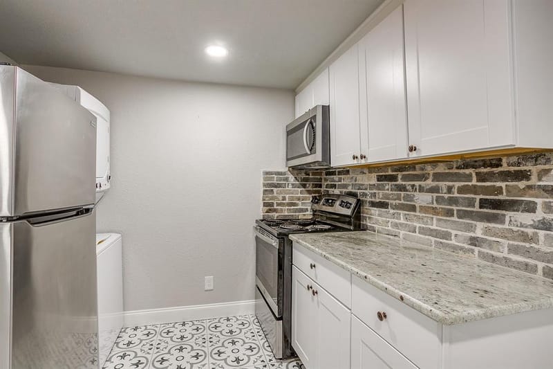 1729 S Adams Street, Fort Worth TX 76110 - Photo 31