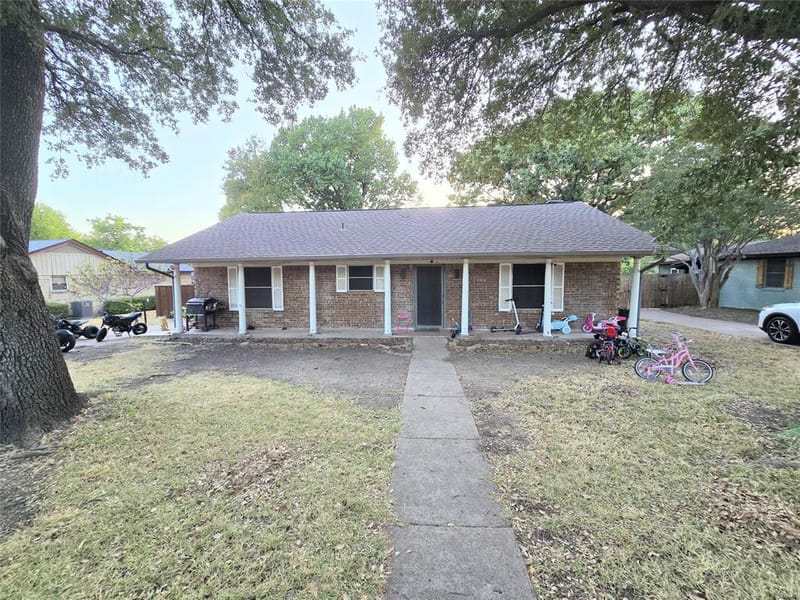 113 S Valley Street, Red Oak TX 75154