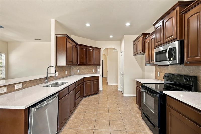 11808 Anna Grace Drive, Fort Worth TX 76028 - Photo 6