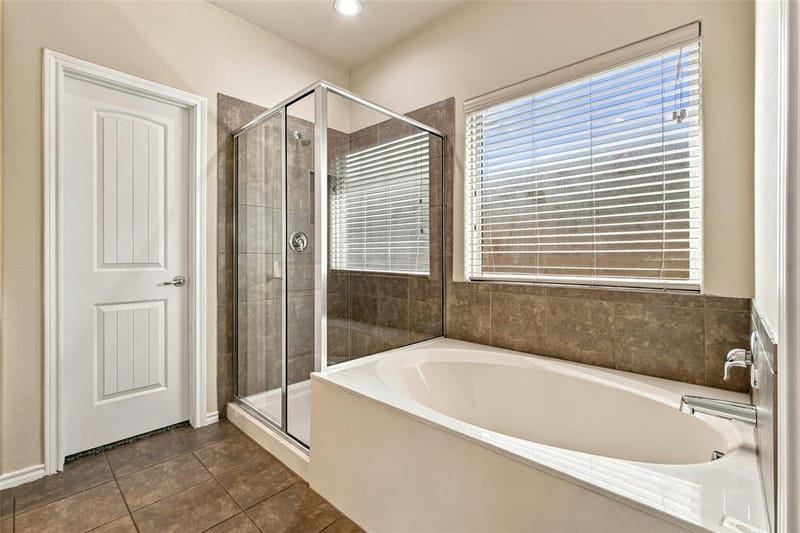 11808 Anna Grace Drive, Fort Worth TX 76028 - Photo 16
