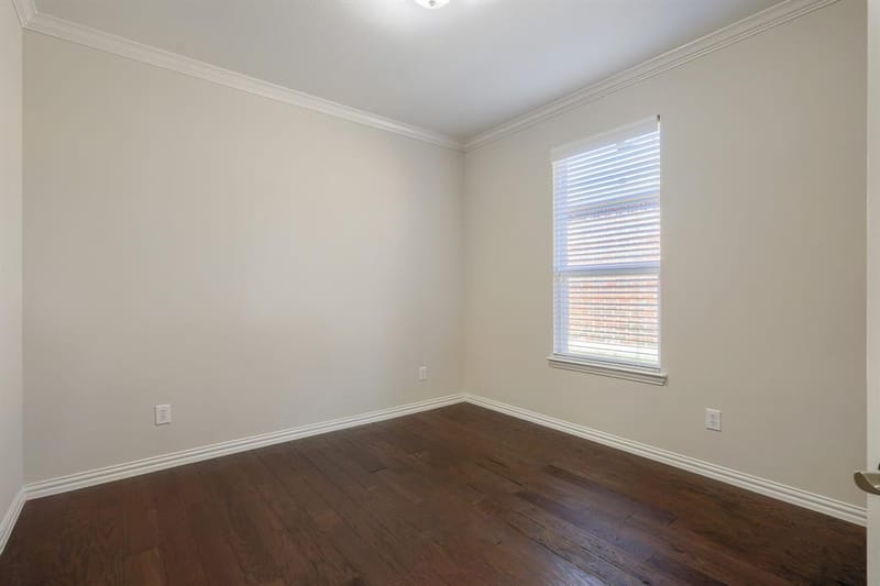 2501 Oyster Bay Drive, Frisco TX 75036 - Photo 12