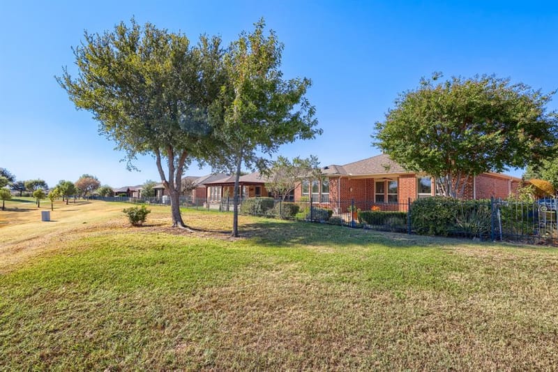 2501 Oyster Bay Drive, Frisco TX 75036 - Photo 20