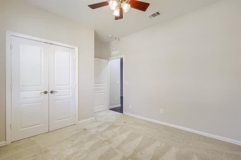 2501 Oyster Bay Drive, Frisco TX 75036 - Photo 14