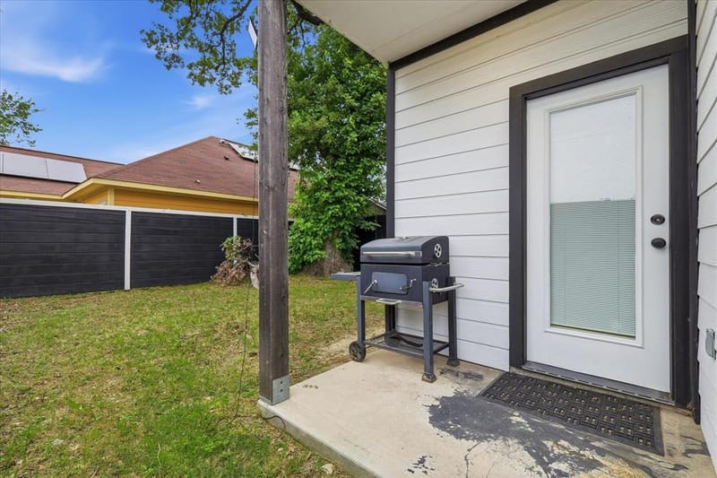 3412 Meadow Street, Dallas TX 75215 - Photo 25