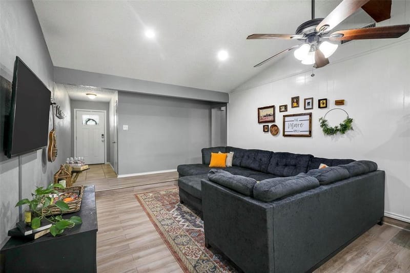 6306 Orchard Hill Drive, Arlington TX 76016 - Photo 5