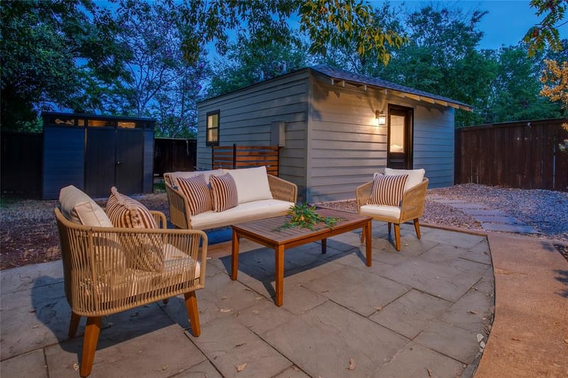 920 Bison Trail, Dallas TX 75208 - Photo 35