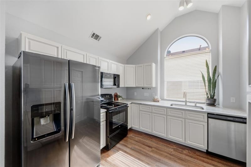 7117 Charleston Drive, Rowlett TX 75089 - Photo 6