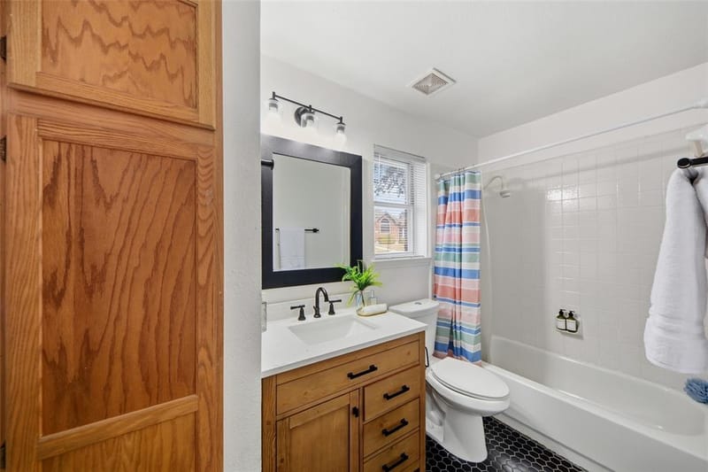 7117 Charleston Drive, Rowlett TX 75089 - Photo 17