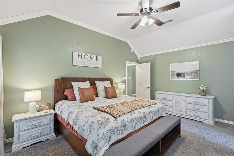 802 Justin Court, Keene TX 76059 - Photo 12