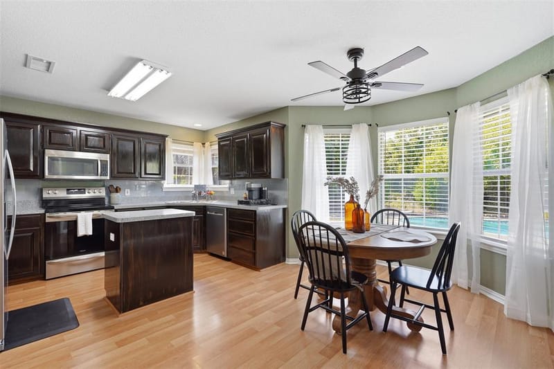 802 Justin Court, Keene TX 76059 - Photo 8