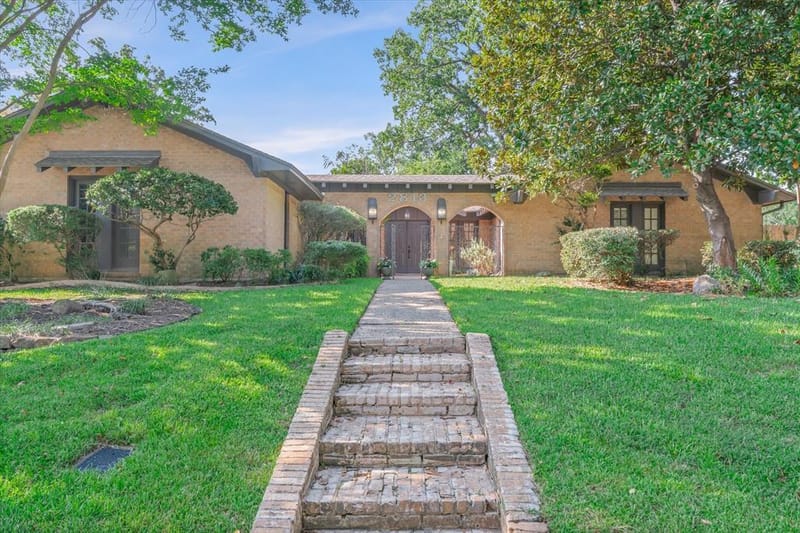 2813 Rockbridge Road, Tyler TX 75701