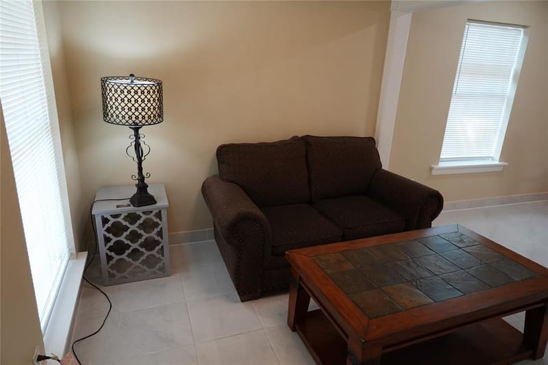 2313 N Riverside Drive, Fort Worth TX 76111 - Photo 5