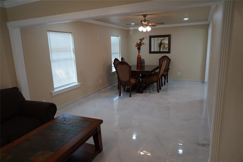 2313 N Riverside Drive, Fort Worth TX 76111 - Photo 4