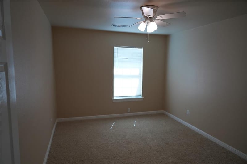 2313 N Riverside Drive, Fort Worth TX 76111 - Photo 21
