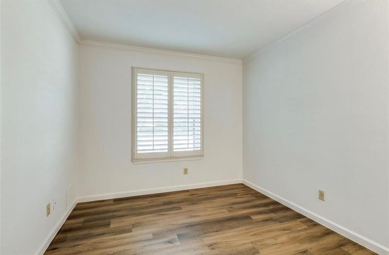 13853 Leinsper Green Street, Dallas TX 75240 - Photo 17