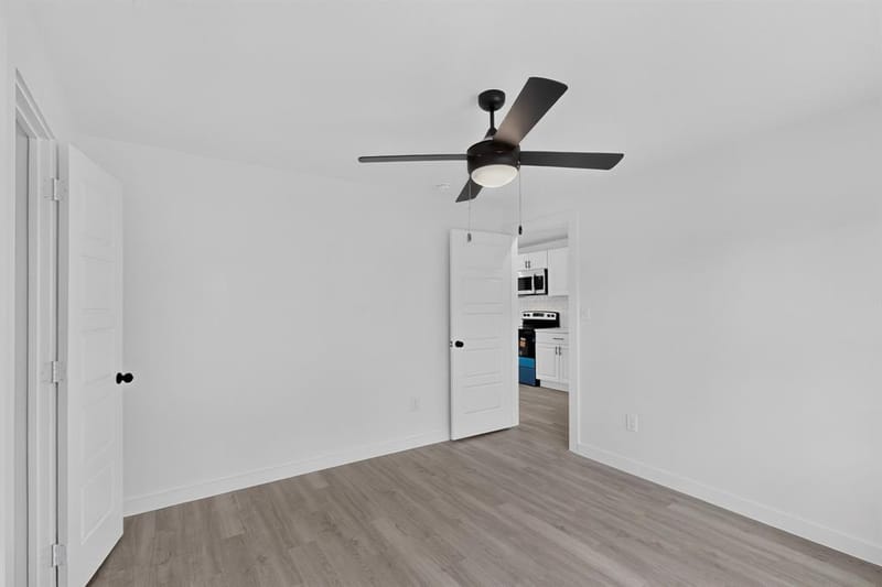 4427 Frank Street, Dallas TX 75210 - Photo 26