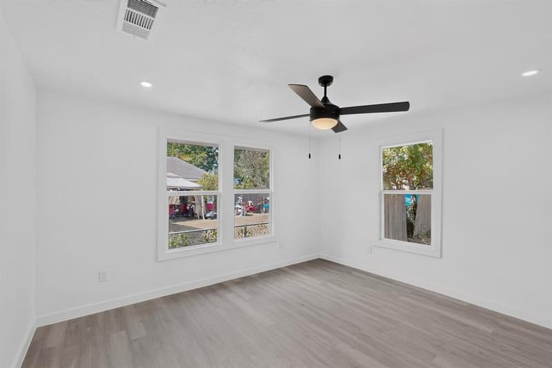 4427 Frank Street, Dallas TX 75210 - Photo 19