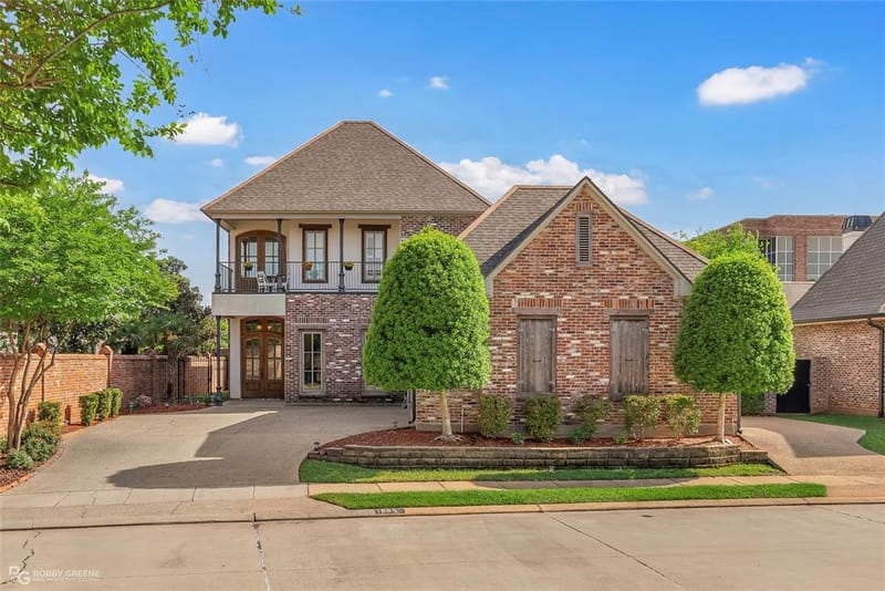 106 Vieux Carre, Bossier City LA 71111