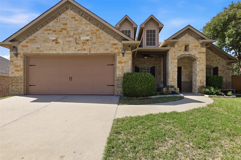 713 Saddle Ridge Trail, Weatherford TX 76087 - Photo 6