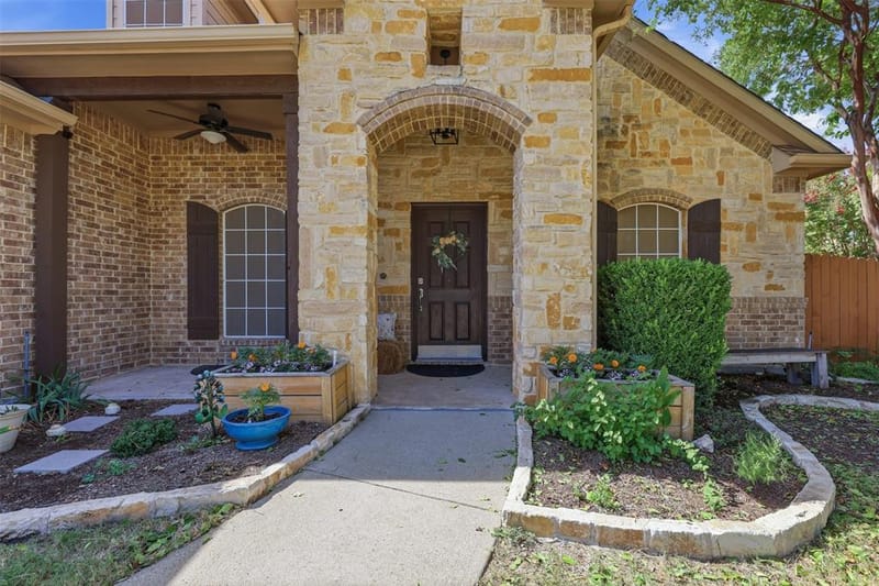 713 Saddle Ridge Trail, Weatherford TX 76087 - Photo 8