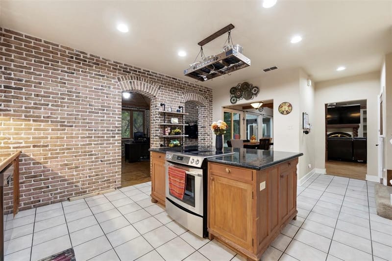 407 Ovilla Oaks Drive, Ovilla TX 75154 - Photo 11