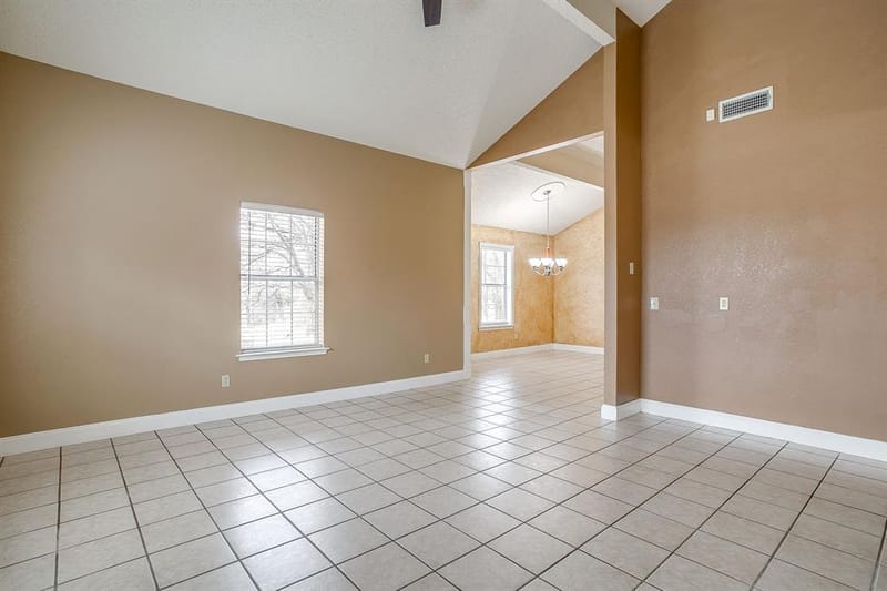 8129 County Road 804, Burleson TX 76028 - Photo 13